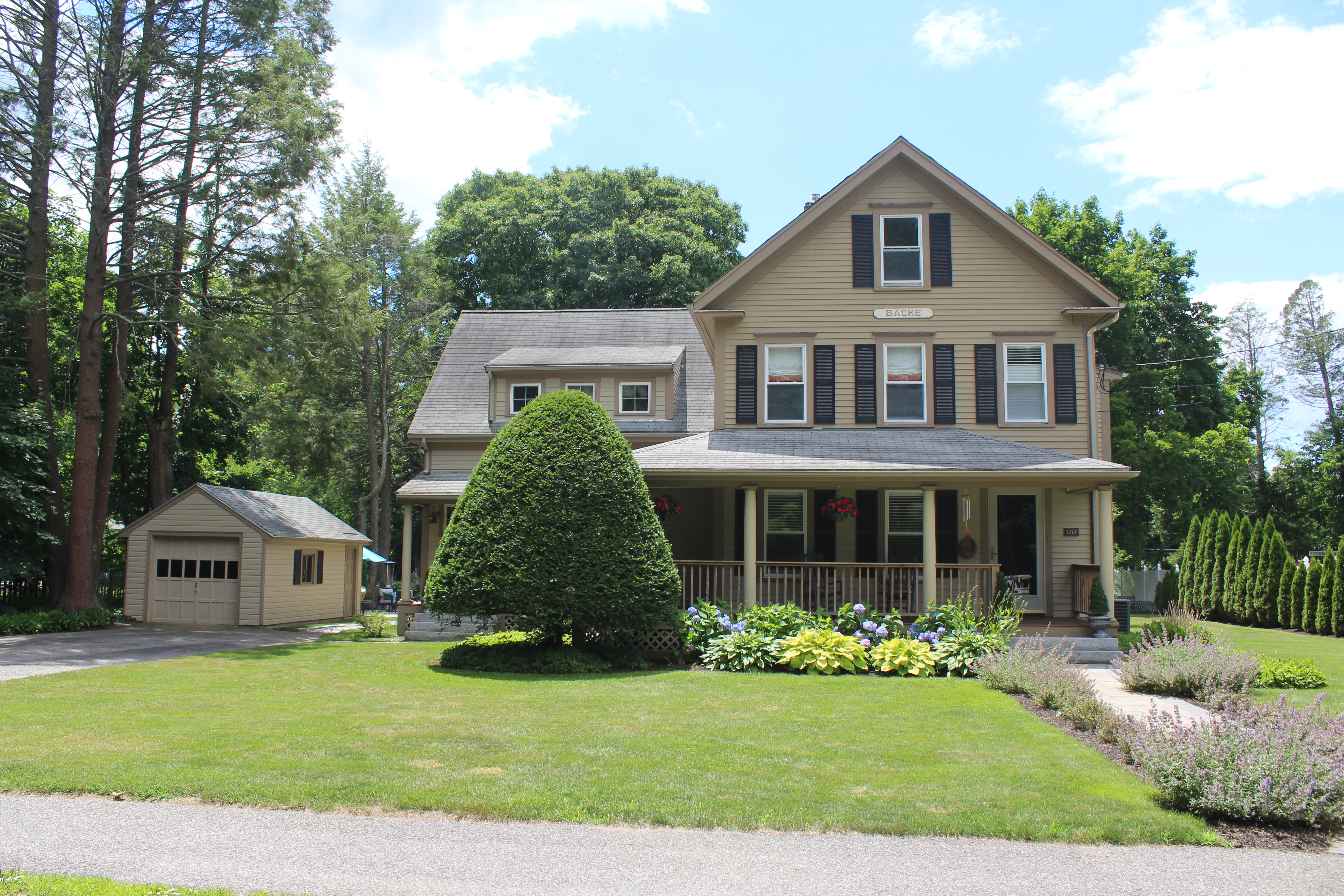 Exterior of 170 West Plain Street